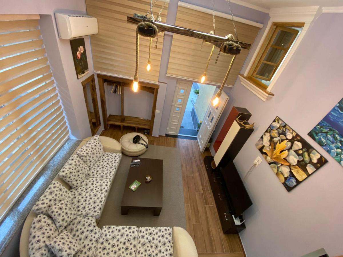 B & B Pogradec Zewnętrze zdjęcie