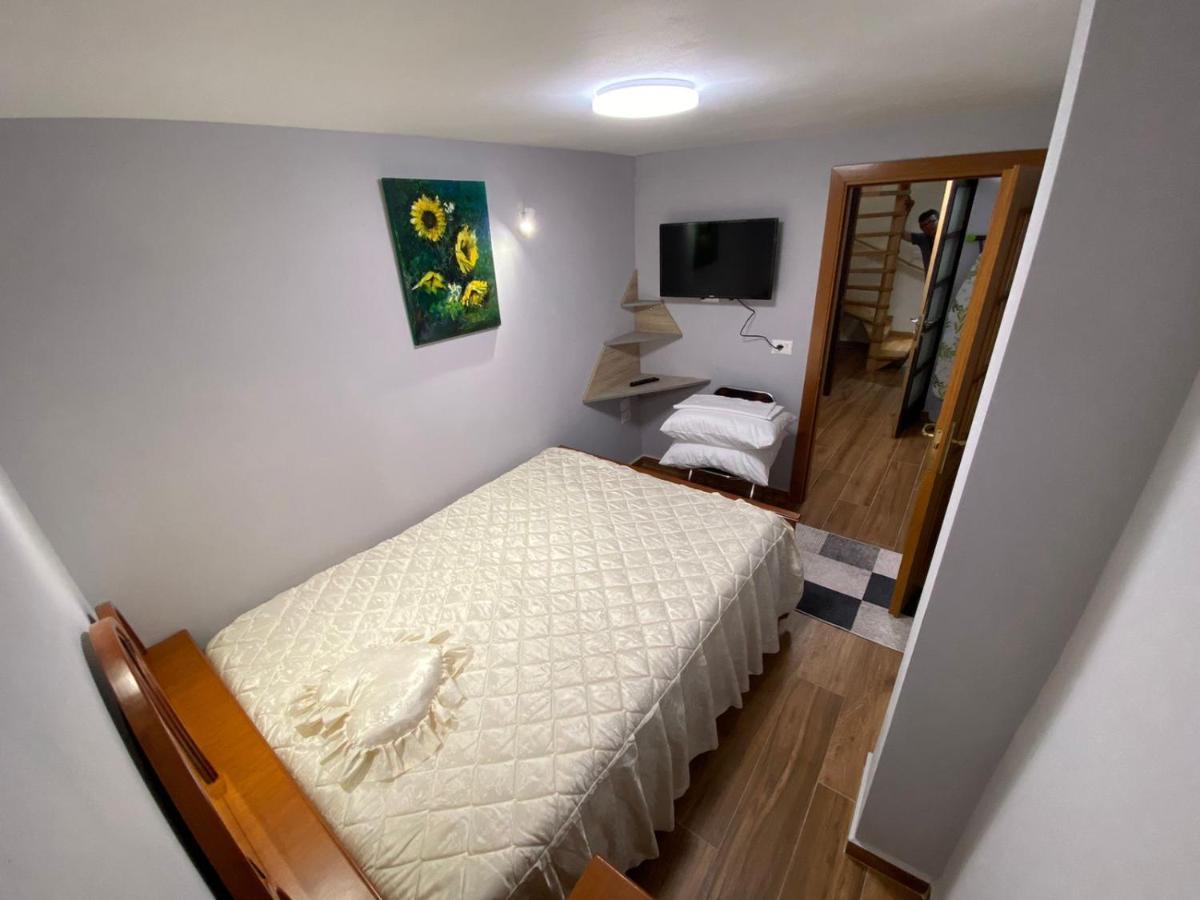 B & B Pogradec Zewnętrze zdjęcie
